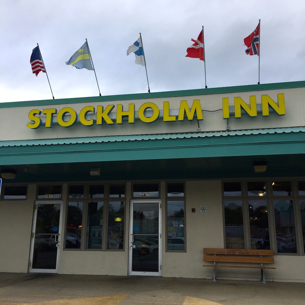 Exterior of Stockholm Inn in Rockford, Illinois