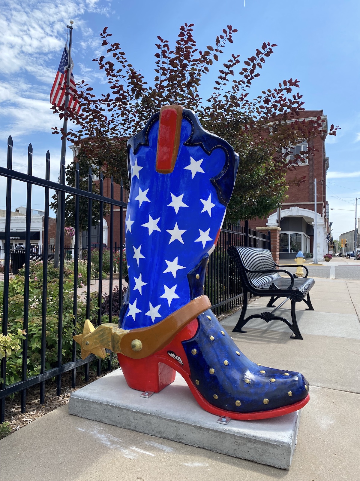 Cowboy boot sculpture in Abilene, Kansas