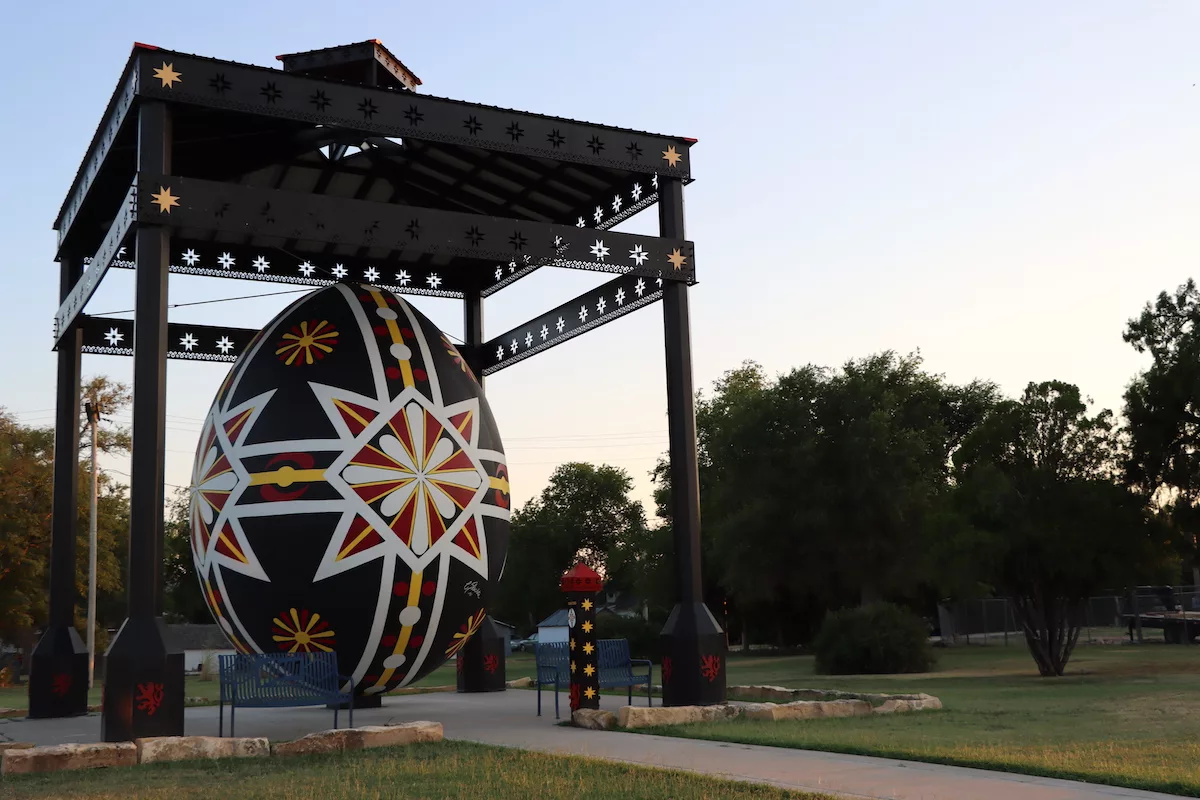 World's Largest Czech Egg in Wilson, Kansas