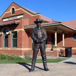 Statue of the James Arness character, Matt Dillon, from Gunsmoke in front of the Visitor Information Center in Dodge City, Kansas