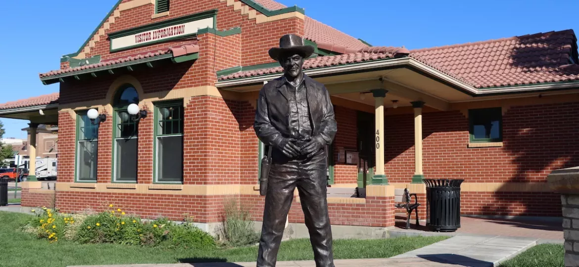 Statue of the James Arness character, Matt Dillon, from Gunsmoke in front of the Visitor Information Center in Dodge City, Kansas