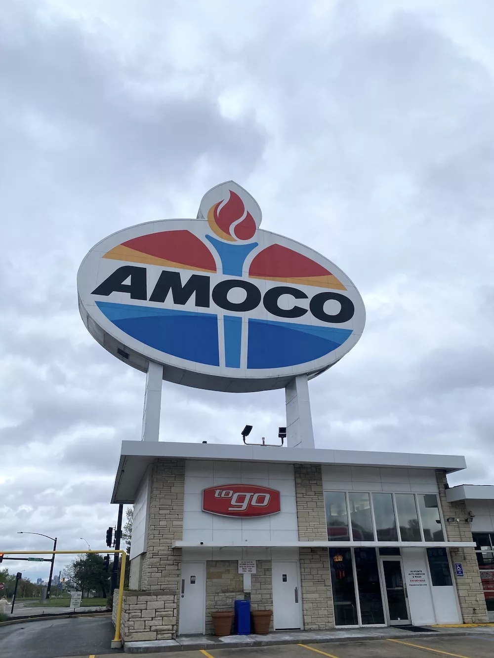 World's Largest AMOCO Sign in St. Louis, Missouri